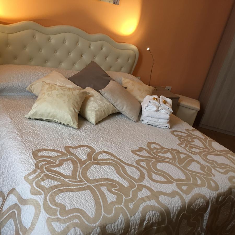 B&B L'Incrocio 살레르노 외부 사진
